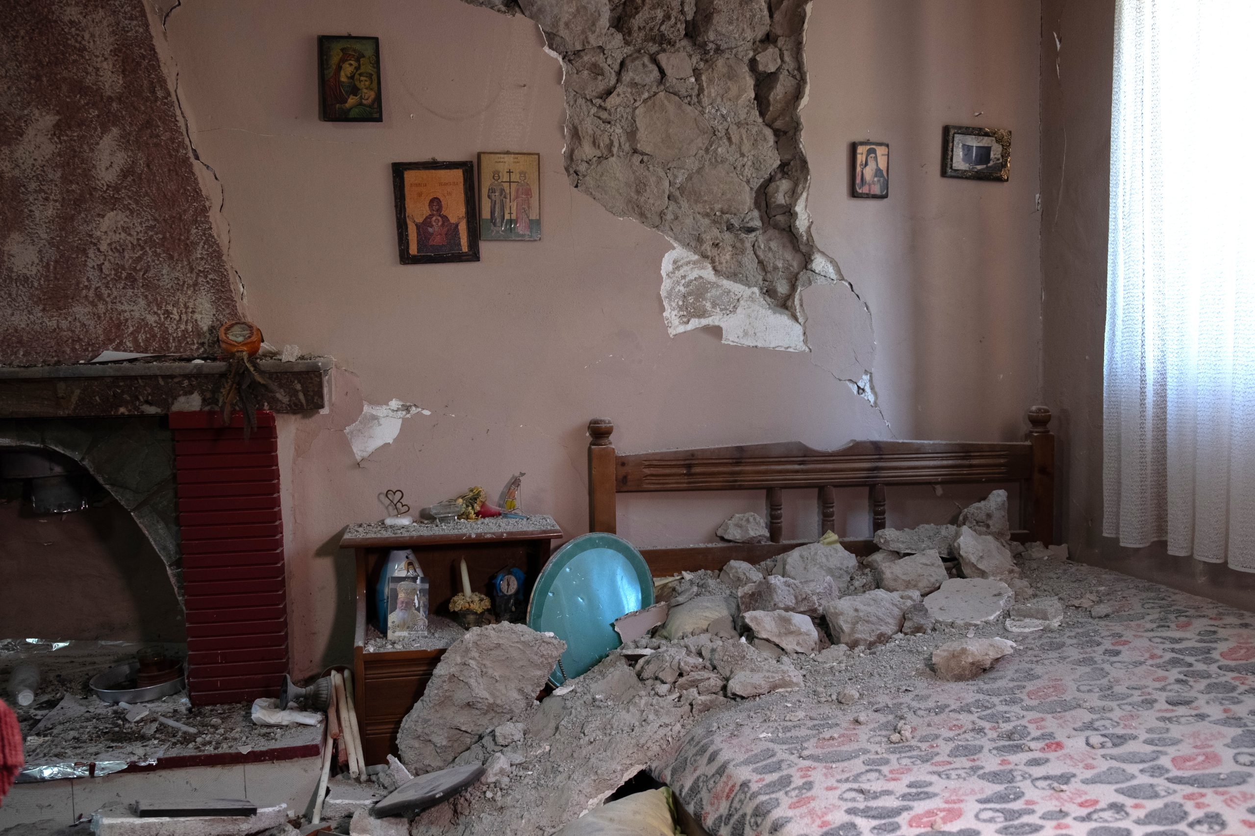 Αυτοψίες στη Βόρεια Εύβοια – Ξεκινά άμεσα η καταβολή αποζημι