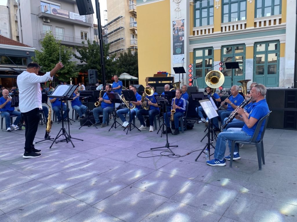 Δώρος Δημοσθένους από Τρίπολη : ” Σήμερα κυριαρχεί μόνο ο ρυθμός, έχει χαθεί η μελωδία “