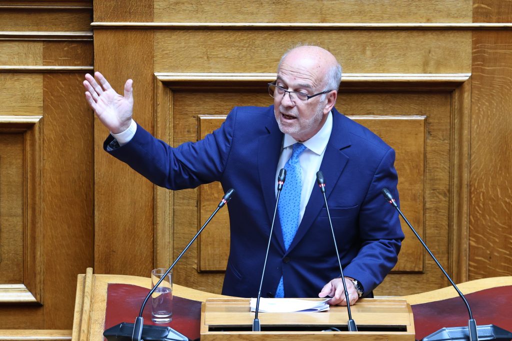 Φλωρίδης για Συνταγματική Αναθεώρηση: Η ΝΔ αναλαμβάνει την ευθύνη να συνομιλήσει με τις επερχόμενες γενιές