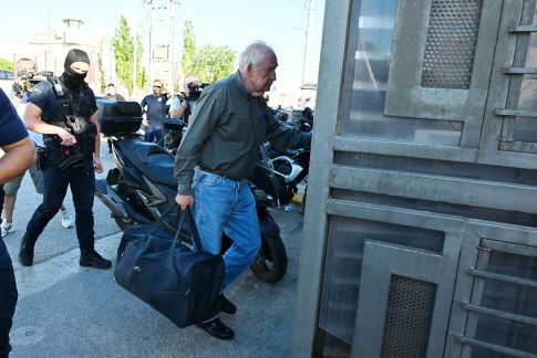 Θάνος Πλεύρης από τα Χανιά: Σύντομα οι ανακοινώσεις για προσωρινή δομή μεταναστών στο Ηράκλειο