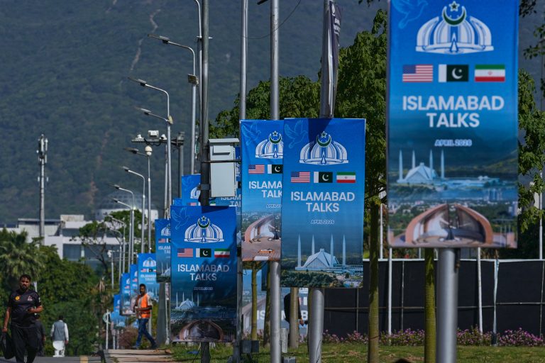 Ιράν: Συνεχίζονται οι διαπραγματεύσεις με τις ΗΠΑ 