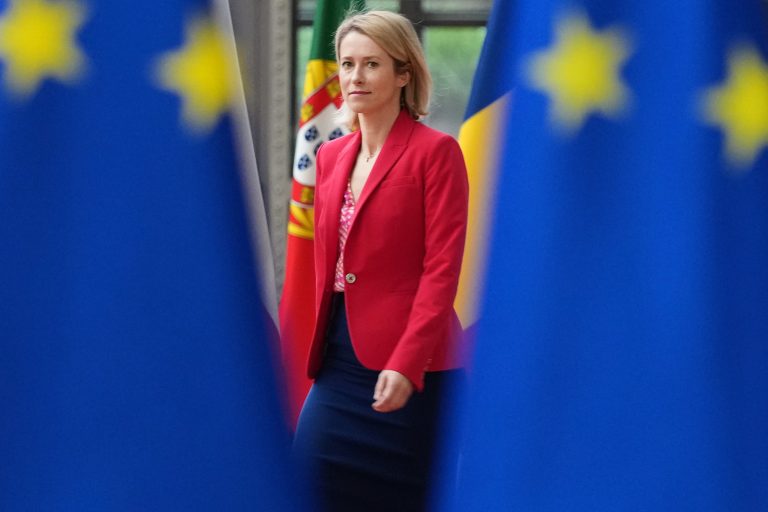 Financial Times: Σχέδιο αλλαγών στην εξωτερική πολιτική της 