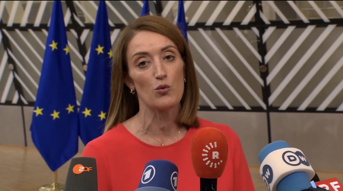 Ρ. Μέτσολα: Η διεύρυνση συμβαίνει τώρα