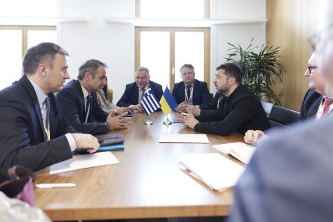 Δημογραφική συρρίκνωση: Μειωμένες κατά 4,2% πέρυσι οι γεννήσεις