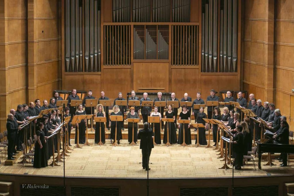 Carmina Burana και στα Σκόπια: Τρεις ορχήστρες, τρεις χορωδίες, τρεις φημισμένοι λυρικοί τραγουδιστές ενώνονται επί σκηνής