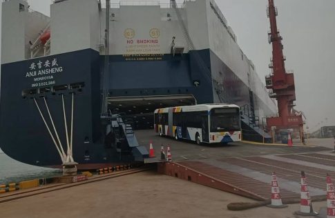 Σφυρίχτρα… ακριβείας: Αυτός είναι ο διαιτητής για τον οποίο παραμιλά όλος ο ποδοσφαιρικός πλανήτης στον αγώνα Τουρκία – Παραγουάη