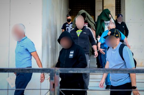 Live: Το Ιράν ανακοίνωσε «παύση» των επιθέσεων κατά του Ισραήλ – Προειδοποιεί ότι αν επιτεθεί στο Λίβανο θα απαντήσουμε πιο σκληρά
