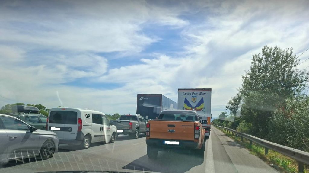 Θεσσαλονίκη: Με προβλήματα η κυκλοφορία στην ΠΑΘΕ προς Κατερίνη μετά τα διόδια των Μαλγάρων