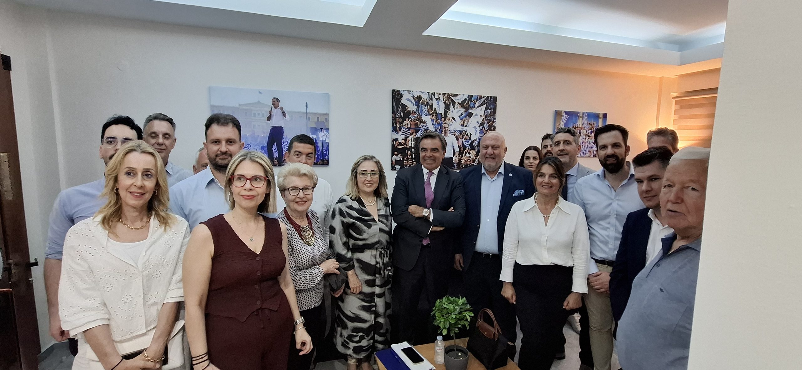 Επαφές με φορείς, αυτοδιοίκηση, αγροτικό και επιχε