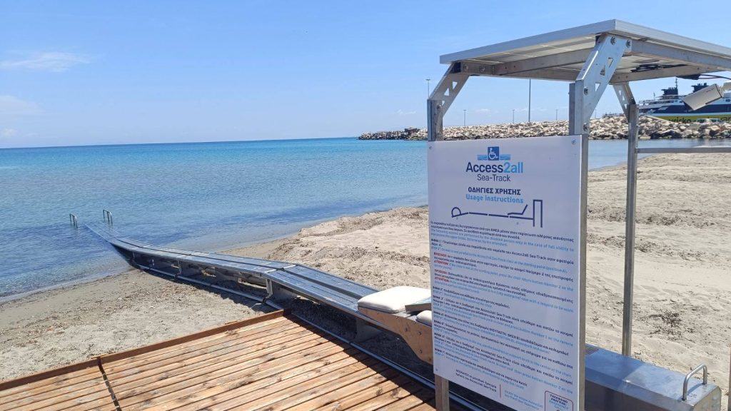 Προσβάσιμες για ΑμεΑ τέσσερις παραλίες στον δήμο Ανδραβίδας-Κυλλήνης