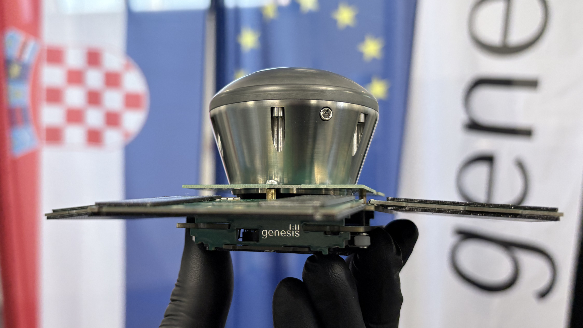 spacecraft «Space Green»: Σπόροι δέντρων θα ταξιδέψουν στο Διάστημα και θα φυτευτούν σε ελληνικούς δήμους