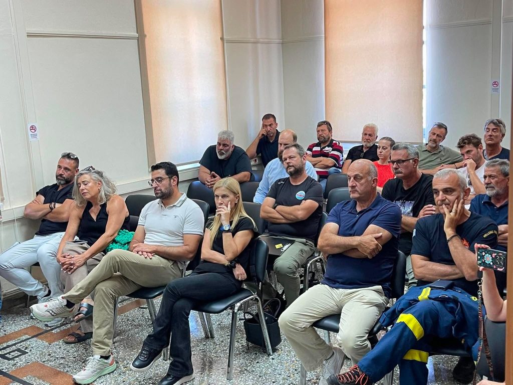 Σύσκεψη στην Αντιπεριφέρεια Χανίων: Αντιδρούν κάτοικοι και επιχειρηματίες για τις διακοπές στη λειτουργία του Φαραγγιού της Σαμαριάς