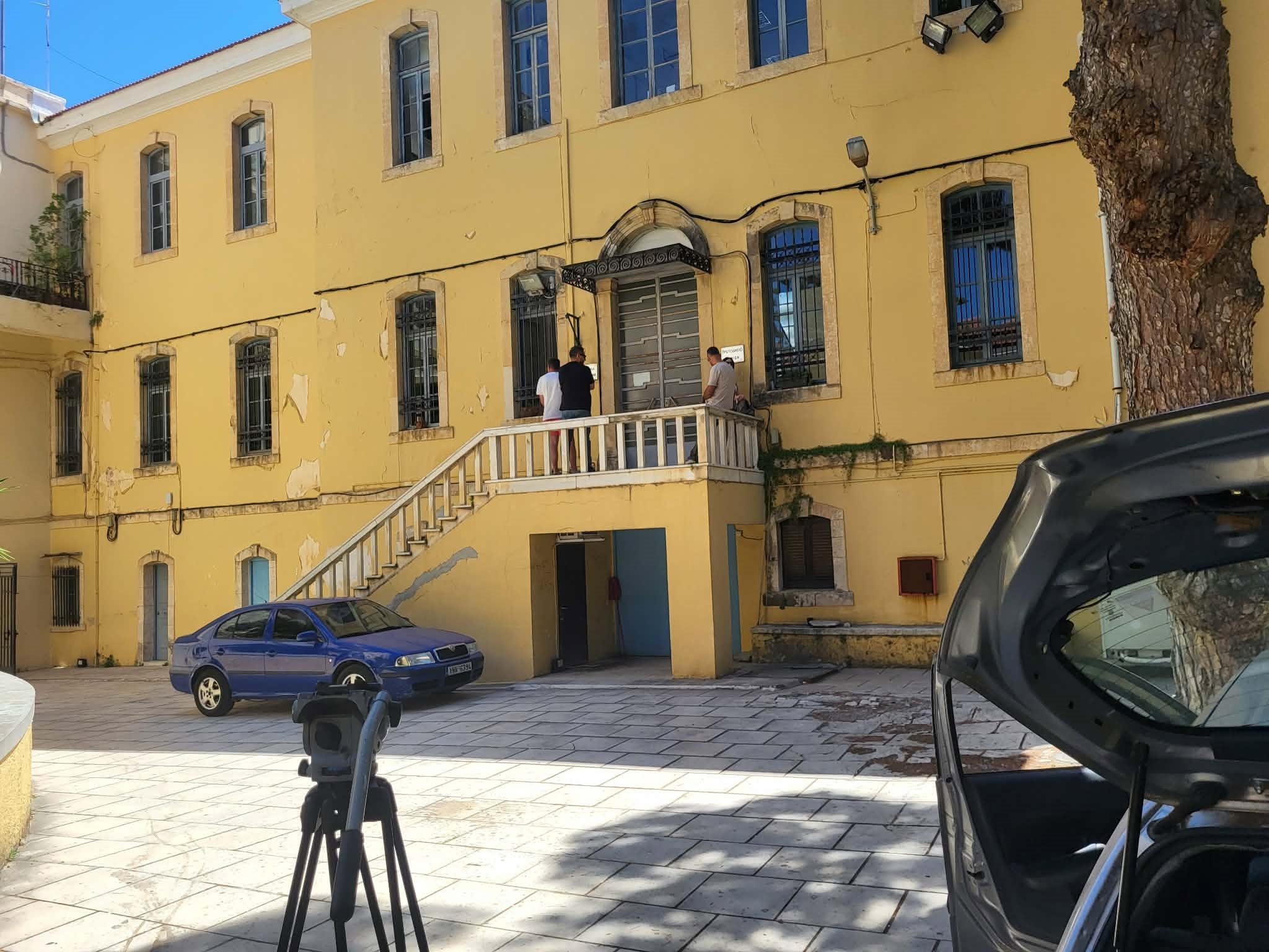 Χανιά: Στον Ανακριτή ο 56χρονος που φωτογράφιζε στ