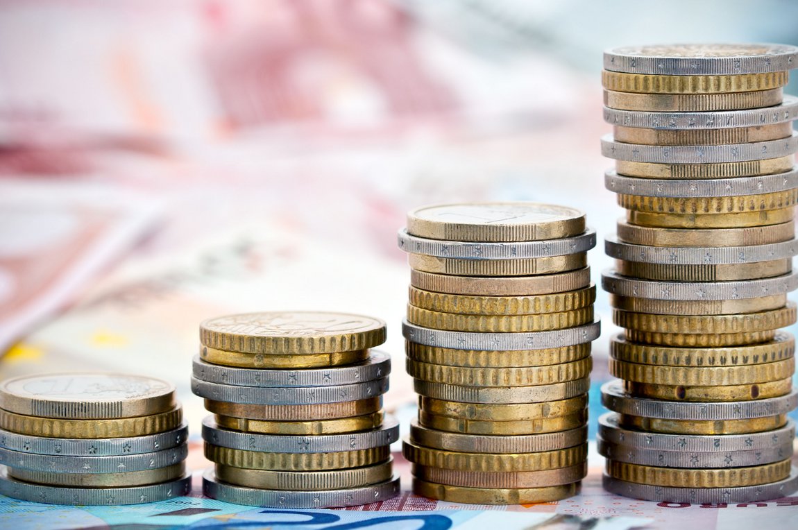 Προϋπολογισμός: Πρωτογενές πλεόνασμα 3,6 δισ. ευρώ στο πεντάμηνο – Υπέρβαση 2,4 δισ. ευρώ από τον στόχο και 258 εκατ. ευρώ στα φορολογικά έσοδα