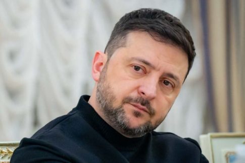 Θεσσαλονίκη: Μήνυμα κατά της τρομοκρατίας «Δεν σας φοβόμαστε» στη συγκέντρωση διαμαρτυρίας στελεχών και μελών της ΝΔ έξω από Ιπποκράτειο