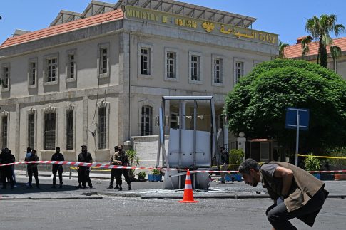 Σύνοδος ΝΑΤΟ: Τραμπ και Ερντογάν ανοίγουν τα μεγάλα μέτωπα της Συμμαχίας – Στο τραπέζι F-35, Ουκρανία και ευρωπαϊκή άμυνα