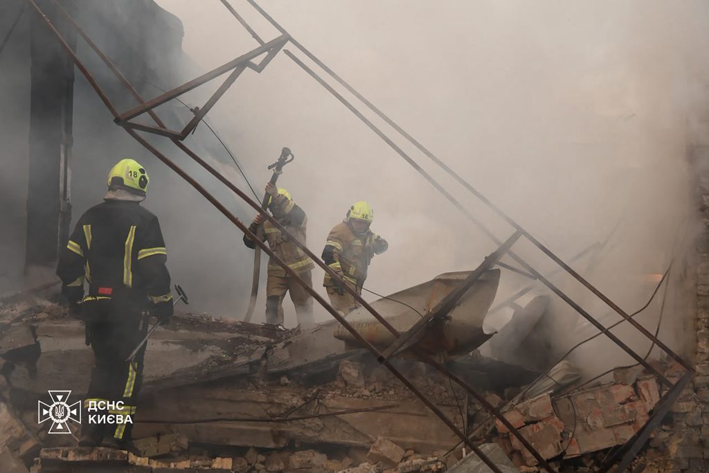 Εννέα νεκροί από εκατέρωθεν πλήγματα ανάμεσα στην Ουκρανία και τη Ρωσία
