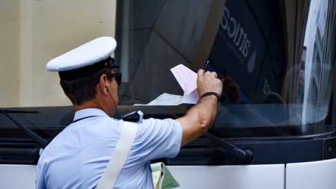 Η ώρα της συμπλήρωσης του Μηχανογραφικού: «Μην επιλέξετε μόνο με βάση τα μόρια – Δείτε τι πραγματικά σας ταιριάζει»