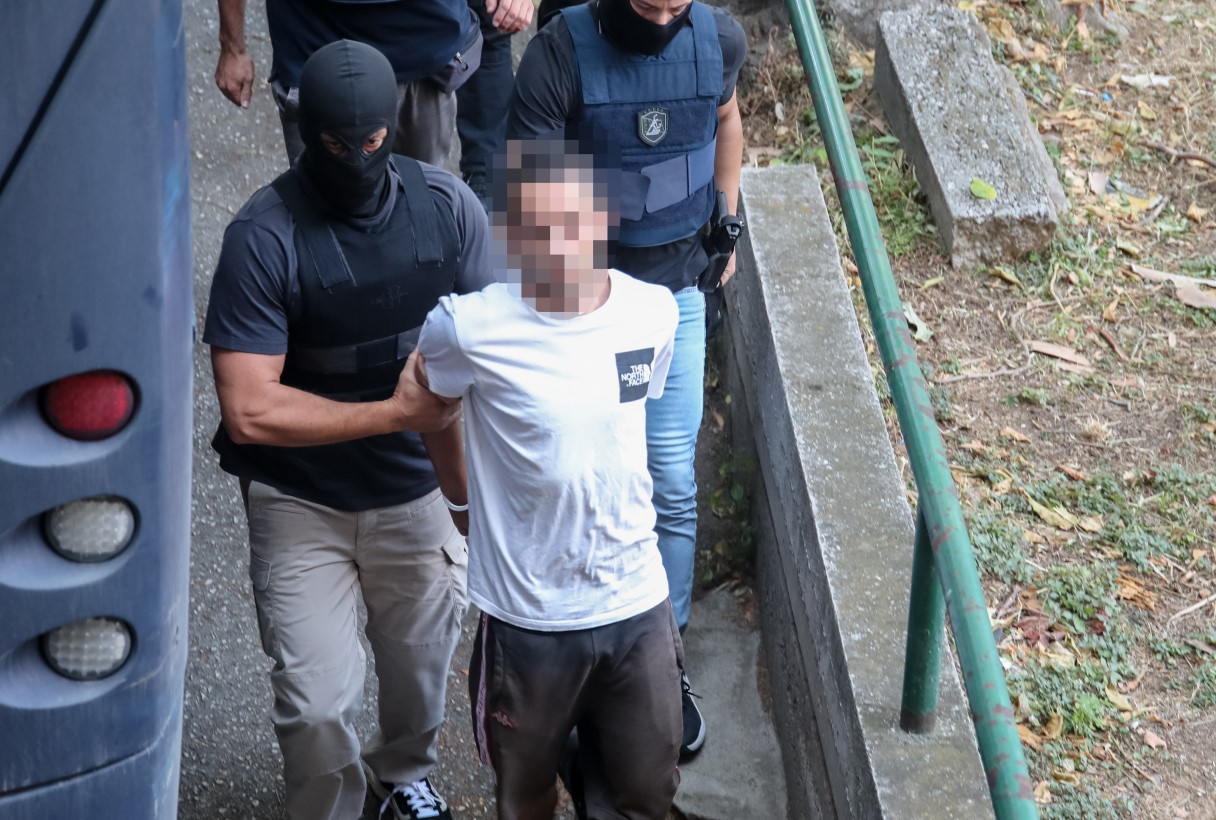 Θεσσαλονίκη: Προφυλακίστηκε και ο 25χρονος για τη φονική επίθεση με γκαζάκια στο σπίτι της οικογένειας Νέστορα