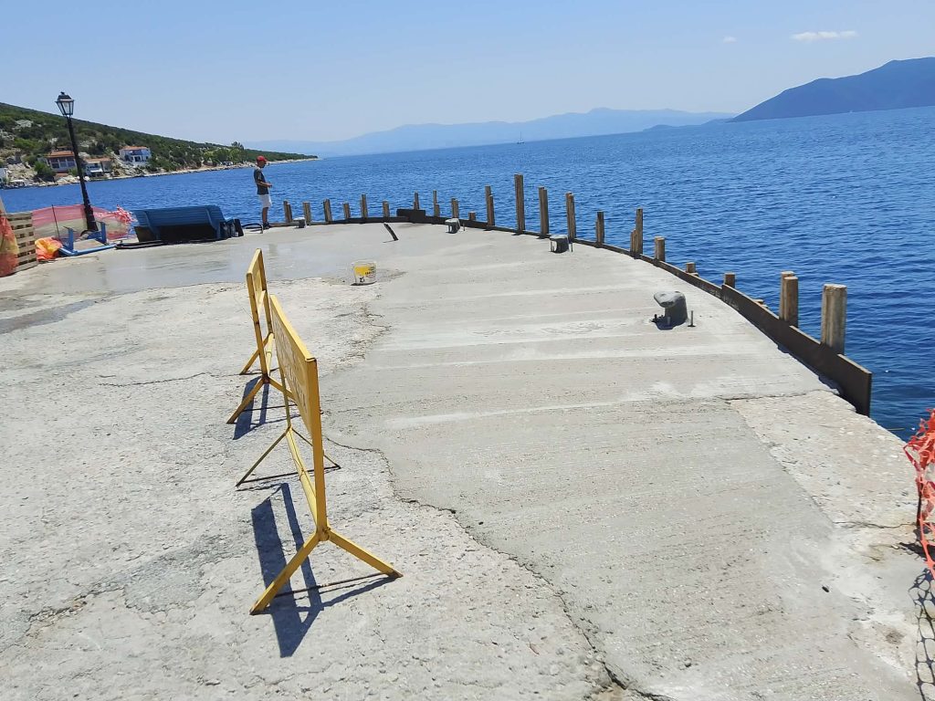 Δήμος Νοτίου Πηλίου: Ολοκληρώθηκε η αποκατάσταση του κρηπιδώματος στην Αγία Κυριακή Τρικερίου