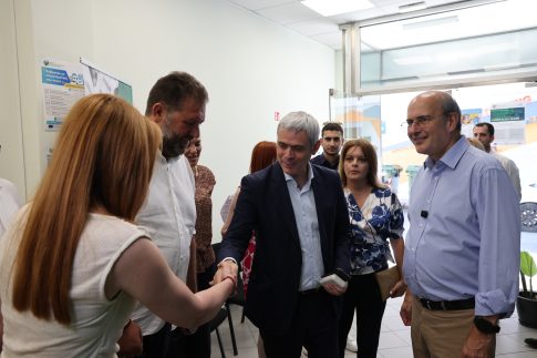 Θεσσαλονίκη: Διαμαρτυρία του Συνδέσμου Εξορισθέντων και Φυλακισθεντων Αντιστασιακών (1967-74) στο Επταπύργιο