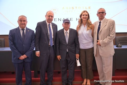 Θεσσαλονίκη: Διαμαρτυρία Συνδέσμου Εξορισθέντων και Φυλακισθεντων Αντιστασιακών (1967-74) στο Επταπύργιο