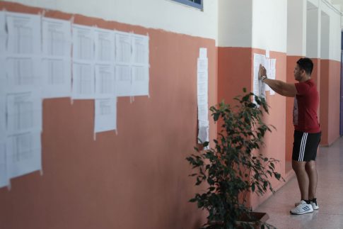 Πράσινο φως στο 21ο πακέτο κυρώσεων κατά της Ρωσίας, με εξαίρεση για το LNG σε παλαιά συμβόλαια