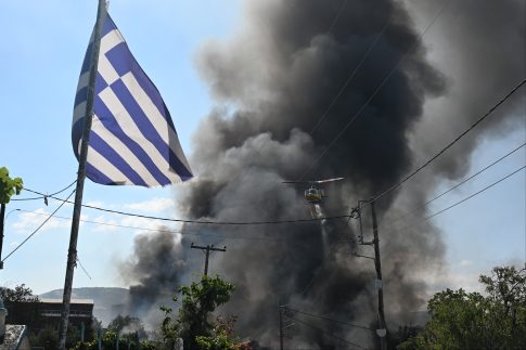 Καραγκούνης στο ΕΡΤnews: Καμία περικοπή στις συντάξεις χηρείας – Τι ισχύει για την ψηφιακή κάρτα εργασίας