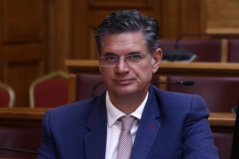 Κίνηση τώρα: Στο «κόκκινο» ο Κηφισός – Χαμηλές ταχύτητες σε βασικούς άξονες της Αθήνας