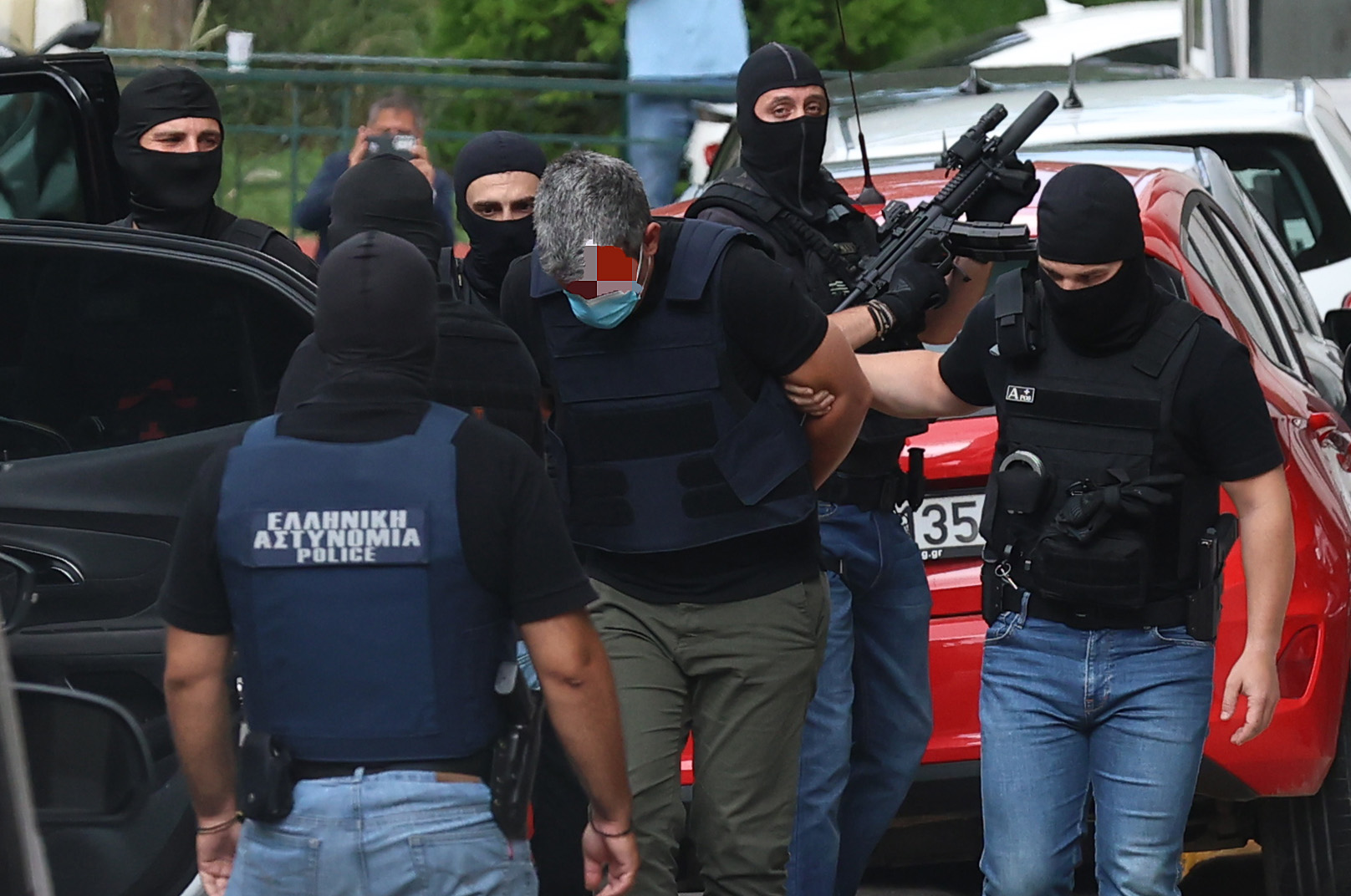 Marfin: Για ανθρωποκτονία από πρόθεση κατηγορούνται οι δύο συλληφθέντες – Την Τρίτη οι απολογίες τους ενώπιον της ανακρίτριας