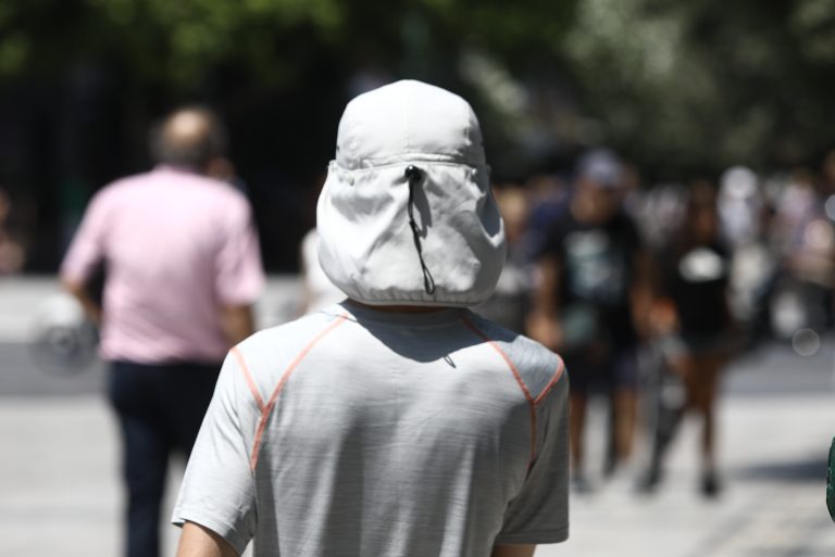 Υπουργείο Υγείας: Οδηγός πρόληψης και προστασίας από τον καύσωνα