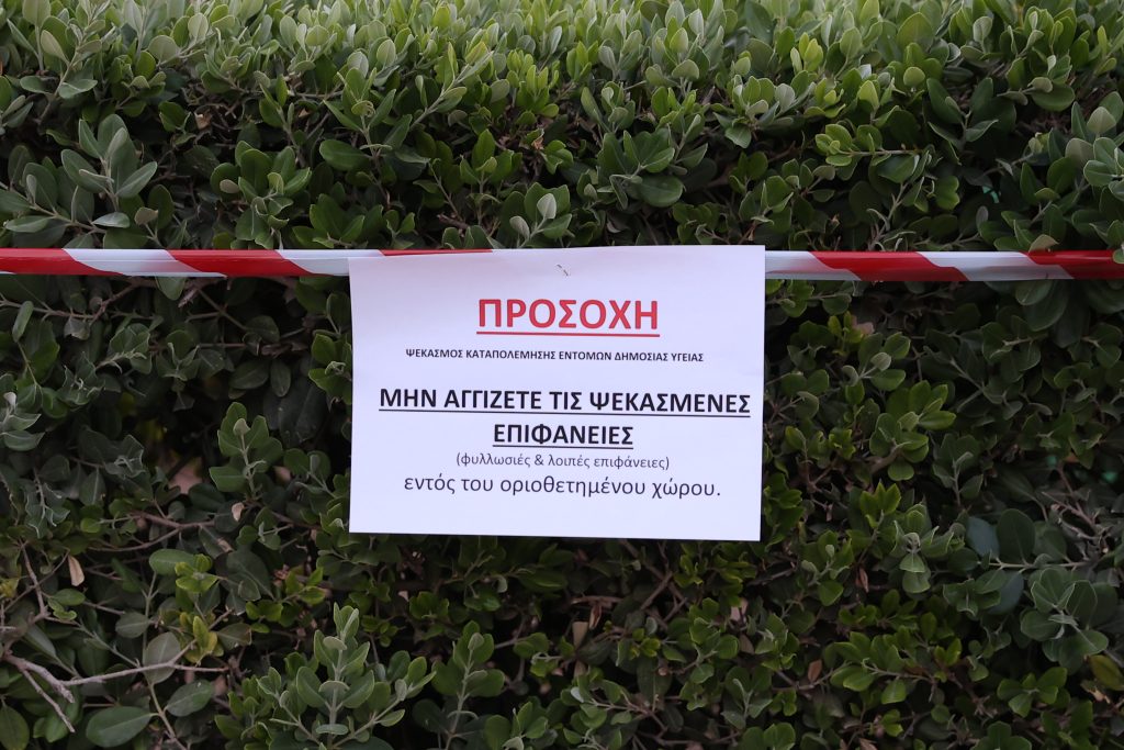 Ιός του δυτικού Νείλου: Ψεκασμοί στη Γλυφάδα μετά το επιβεβαιωμένο κρούσμα