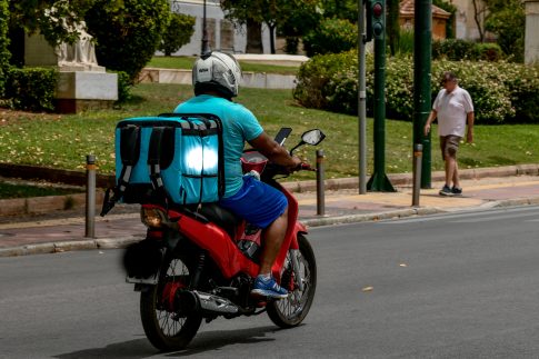 Κορονοϊός: Δωρεάν <br/> ψυχοκοινωνική υποστήριξη