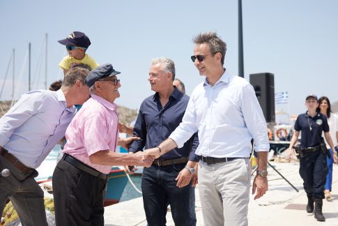 Θεσσαλονίκη: Διαμαρτυρία του Συνδέσμου Εξορισθέντων και Φυλακισθεντων Αντιστασιακών (1967-74) στο Επταπύργιο