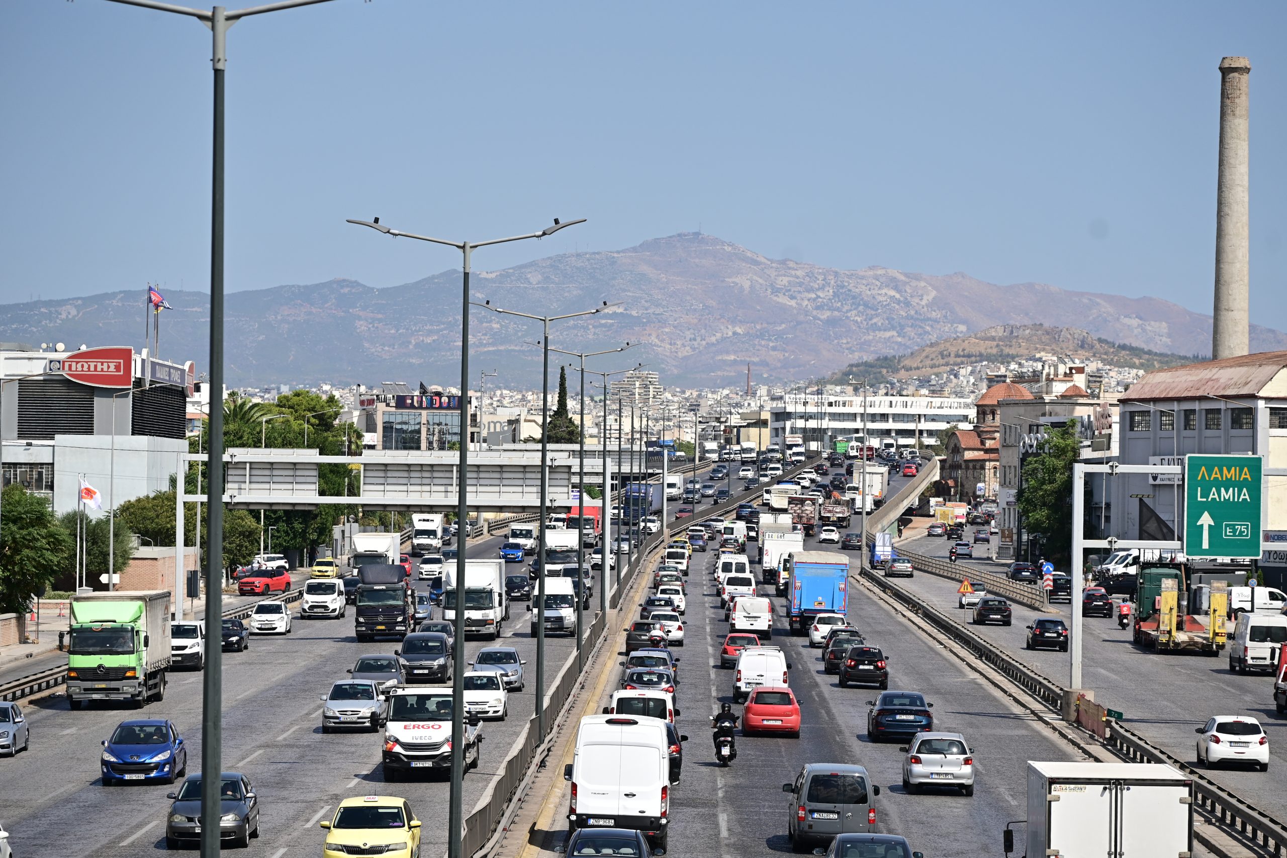 Κυκλοφοριακές ρυθμίσεις στον Κηφισό έως την 1η Σεπτεμβρίου – Μειώνονται οι λωρίδες λόγω έργων