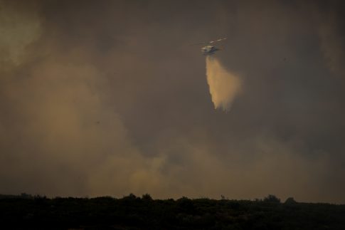 Πιερία: Απεγκλωβισμός τραυματισμένης γυναίκας μετά από τροχαίο στον δήμο Δίου – Ολύμπου