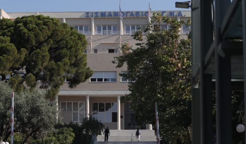 Καιρός: Κορύφωση της ζέστης την Κυριακή, επιστρέφουν τα μελτέμια από Δευτέρα – Πρόγνωση από την Όλγα Παπαβγούλη