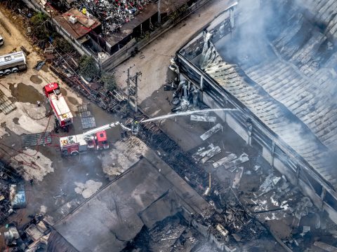 Εργασιακός γόρδιος δεσμός <br> με την τηλεκπαίδευση