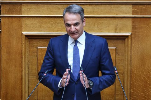 Τρόμος σε πτήση από Θεσσαλονίκη για Μόναχο – Έσπασε παράθυρο και τραυματίστηκε επιβάτης