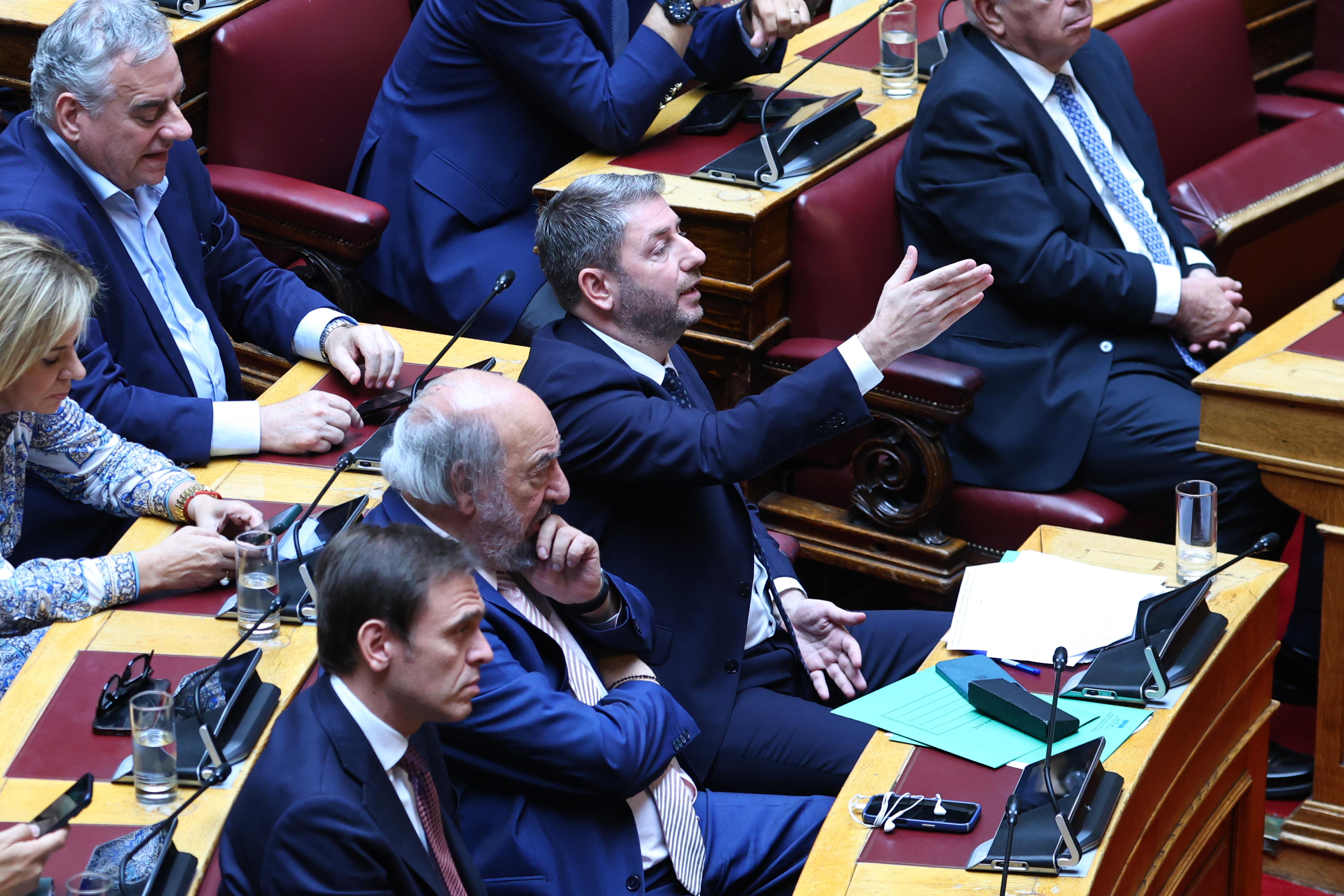 Το ΠΑΣΟΚ «χτυπά» τις διατάξεις για ΕΥΔΑΠ και ΕΥΑΘ – Ζητά απόσυρση λόγω αντισυνταγματικότητας