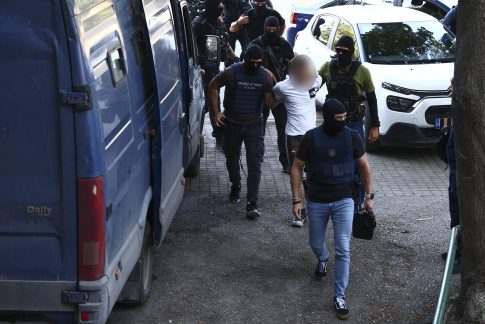 Θεσσαλονίκη: Έλεγχοι σε οδηγούς ταξί- Παραβάσεις για επιλογή επιβατών και άρνηση μίσθωσης