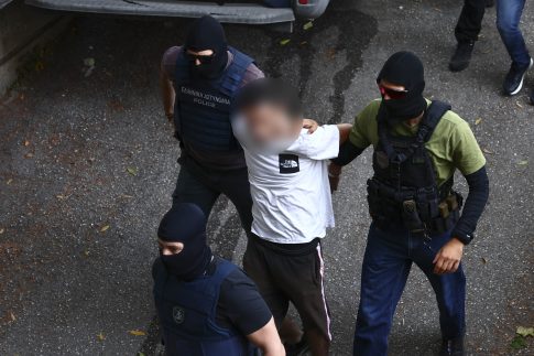 Νότιο <strong>Αιγαίο: Δεκατέσσερις συλλήψεις και 86 παραβάσεις σε αστυνομικούς ελέγχους</strong>