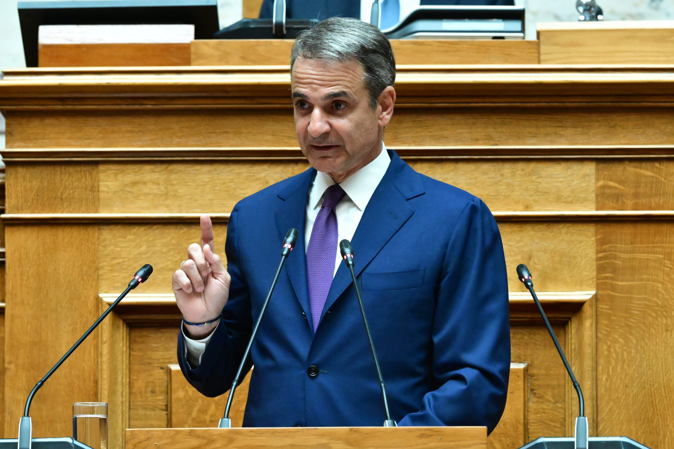 Μητσοτάκης στην ΚΟ της ΝΔ: «Μία ακόμη τετραετία για να μη γυρίσουμε τρεις τετραετίες πίσω – Πολιτική επιλογή των αντιπάλων μας το δηλητήριο του λαϊκισμού»