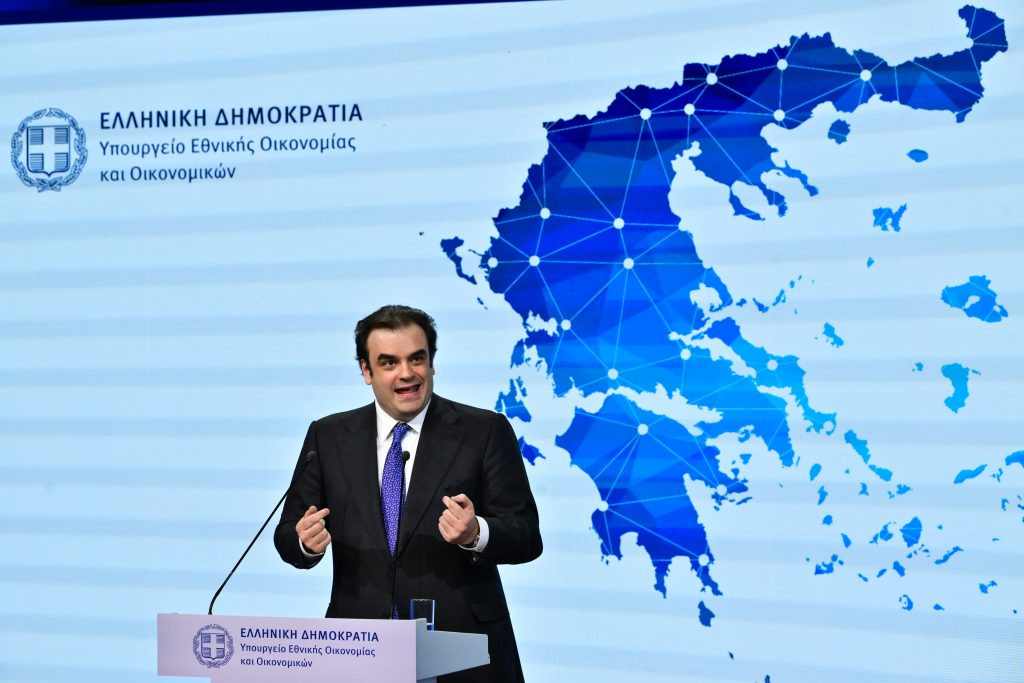 Πρόγραμμα 23 δισ. ευρώ με εθνικούς πόρους για έργα σε Περιφέρειες και δήμους