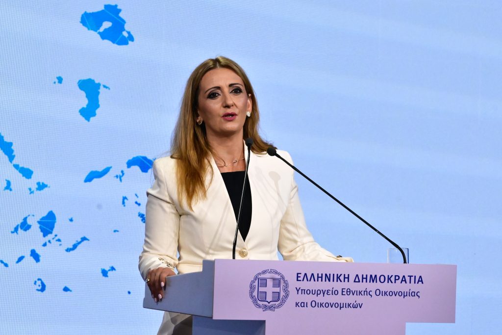Πρόγραμμα 23 δισ. ευρώ με εθνικούς πόρους για έργα σε Περιφέρειες και δήμους