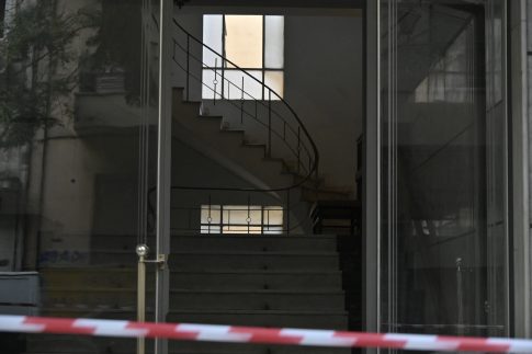 <strong>Πυρκαγιά σε πολυώροφο κτίριο της Οδησσού, μετά τις αναφορές για καταρρίψεις drones</strong>