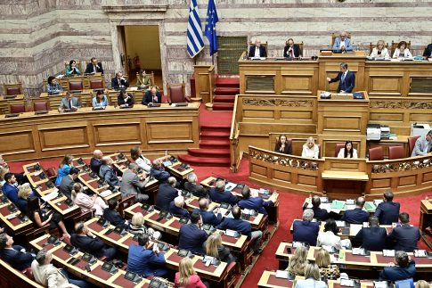 Γάζα: Δεκαεπτά χώρες, ανάμεσά τους <strong>η Σαουδική Αραβία, το Κατάρ και η Αίγυπτος</strong>, καλούν τη Χαμάς να παραδώσει τα όπλα