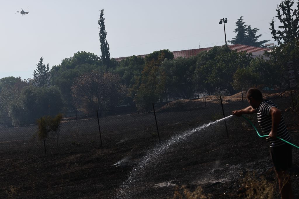 Φωτιά τώρα σε χαμηλή βλάστηση στην Πυλαία Θεσσαλονίκης – Δύο μηνύματα από το 112 για προληπτική απομάκρυνση