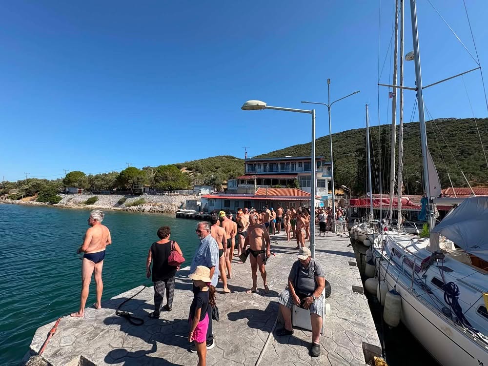 Λέσβος: 110 κολυμβητές στον 15ο κολυμβητικό διάπλου Μικρασιατικής Μνήμης