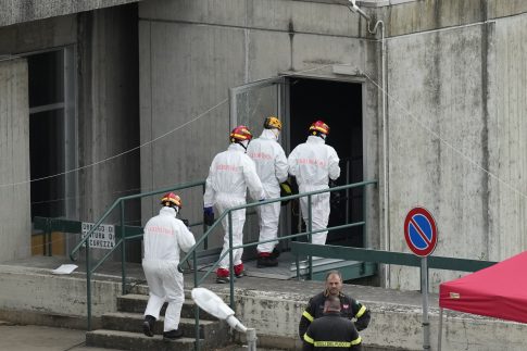 «Γνώριζαν ποιος είμαι όταν με διόρισαν»: Η απάντηση Ρούτε στις επικρίσεις για τη στάση του απέναντι στον Τραμπ